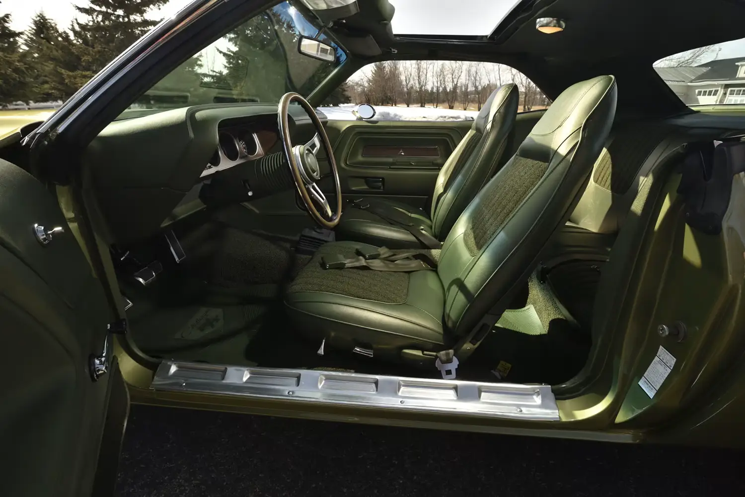 1970 Dodge Challenger R/T Sunroof 1970 Dodge Challenger R/T Sunroof