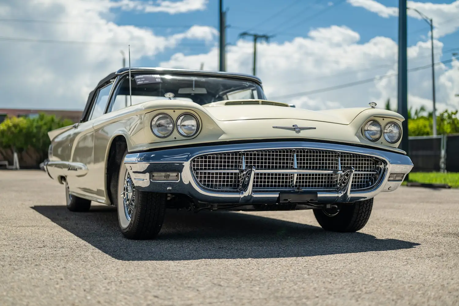 1960 Ford Thunderbird convertible