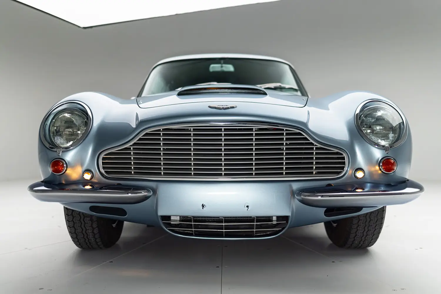 1967 Aston Martin DB6