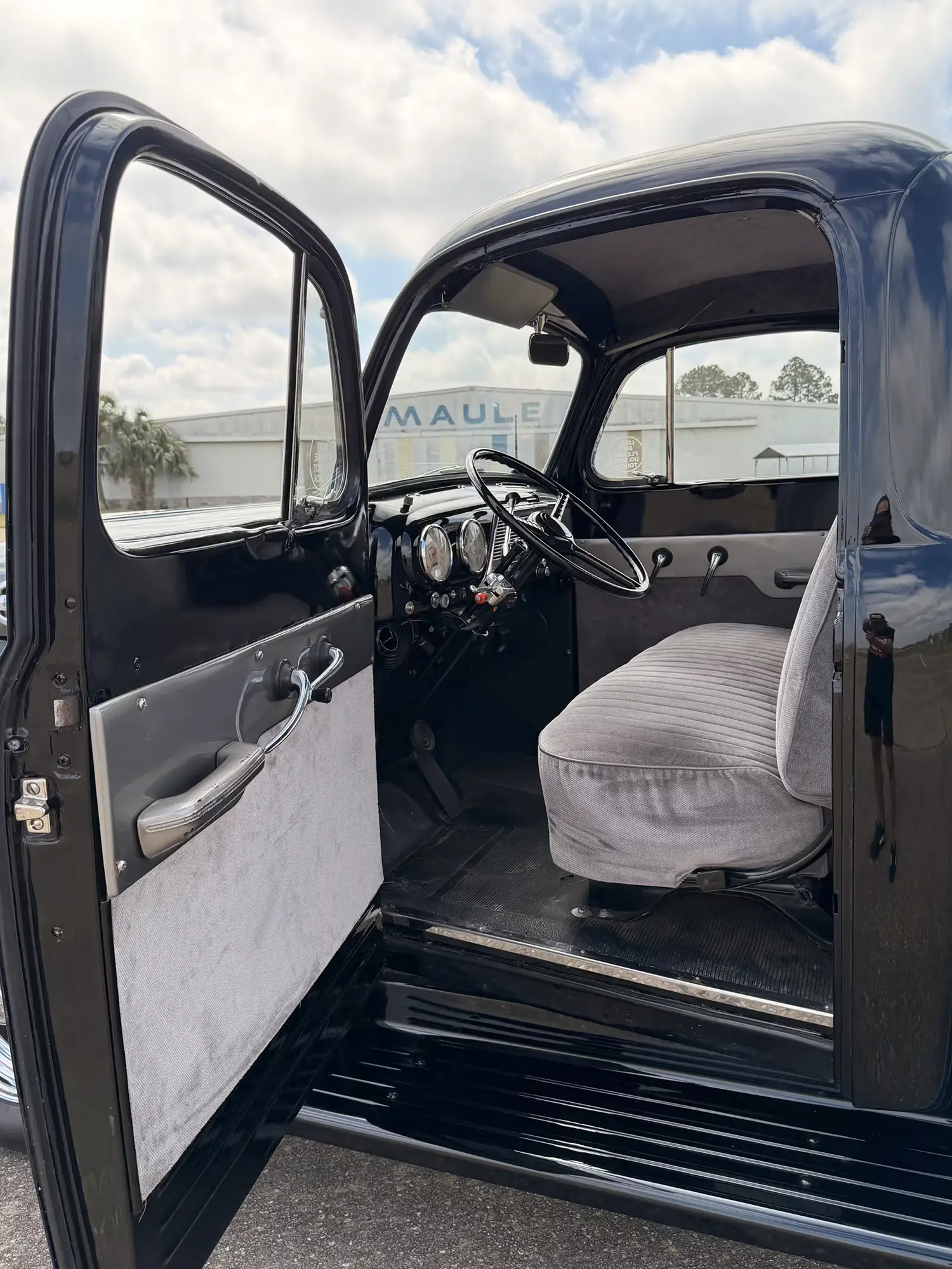 1951 Ford F-1 Pickup