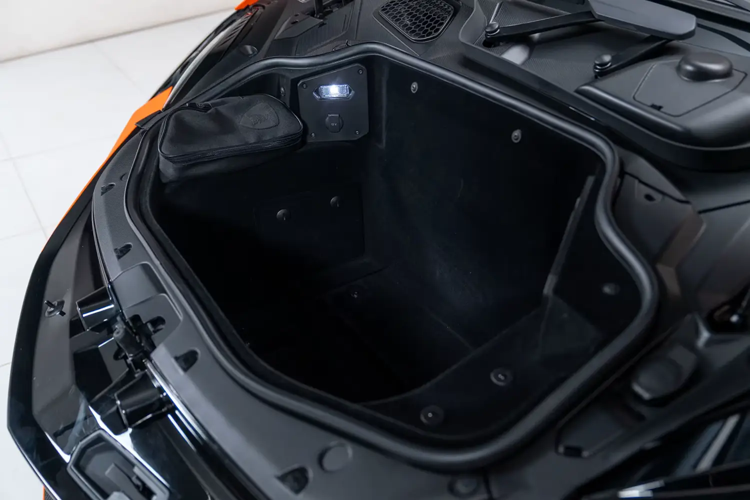 2024 Lamborghini Revuelto