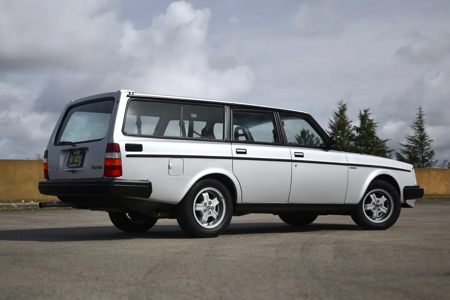 1984 Volvo 245 GLT Turbo