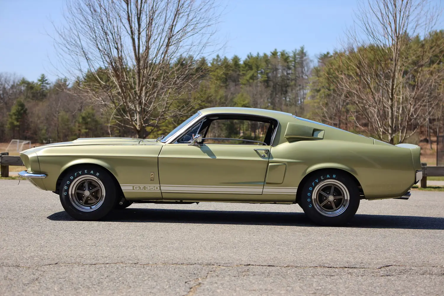 1967 Shelby Mustang GT350 - Photo 8