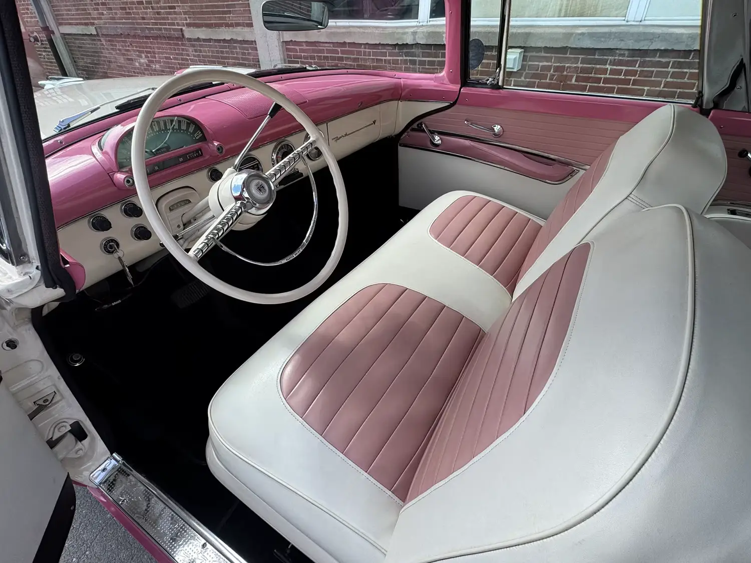 1955 Ford Crown Victoria