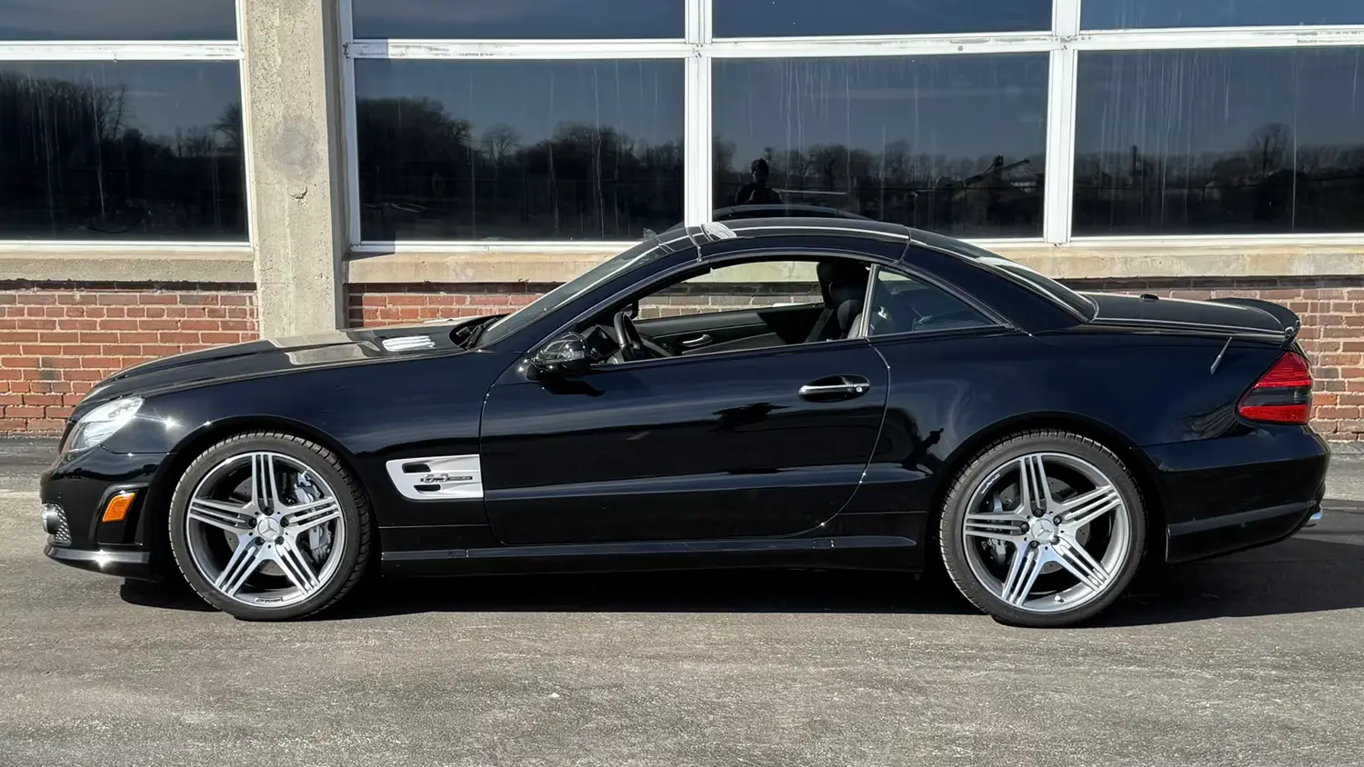 2012 Mercedes-Benz SL63 AMG