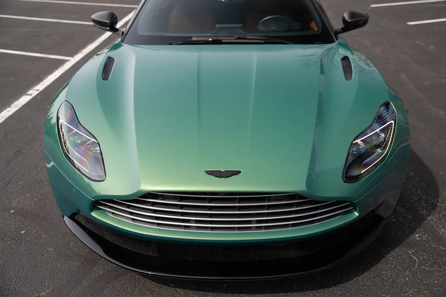 2022 Aston Martin DB11 V8