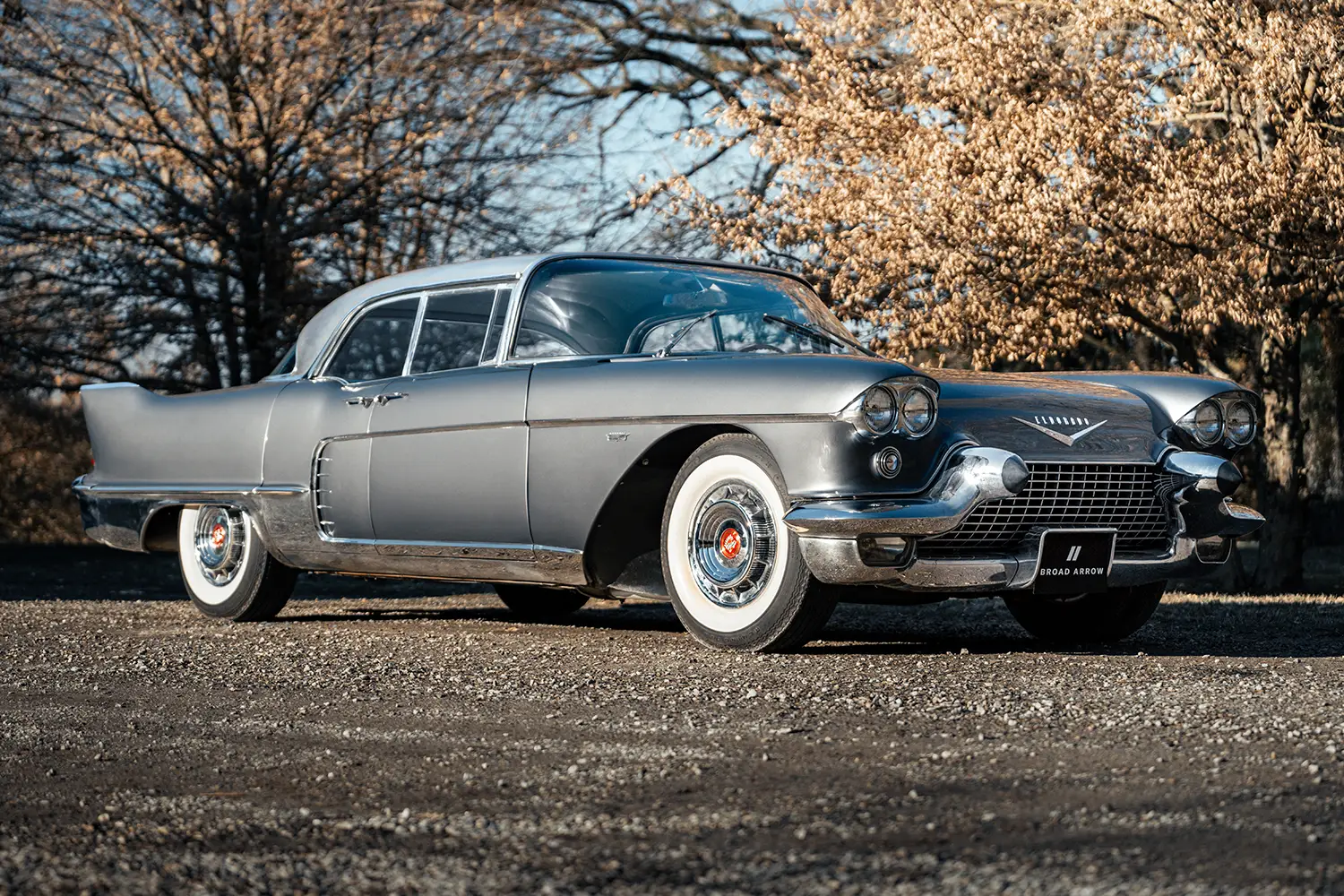 Global Icons Spring Online auction