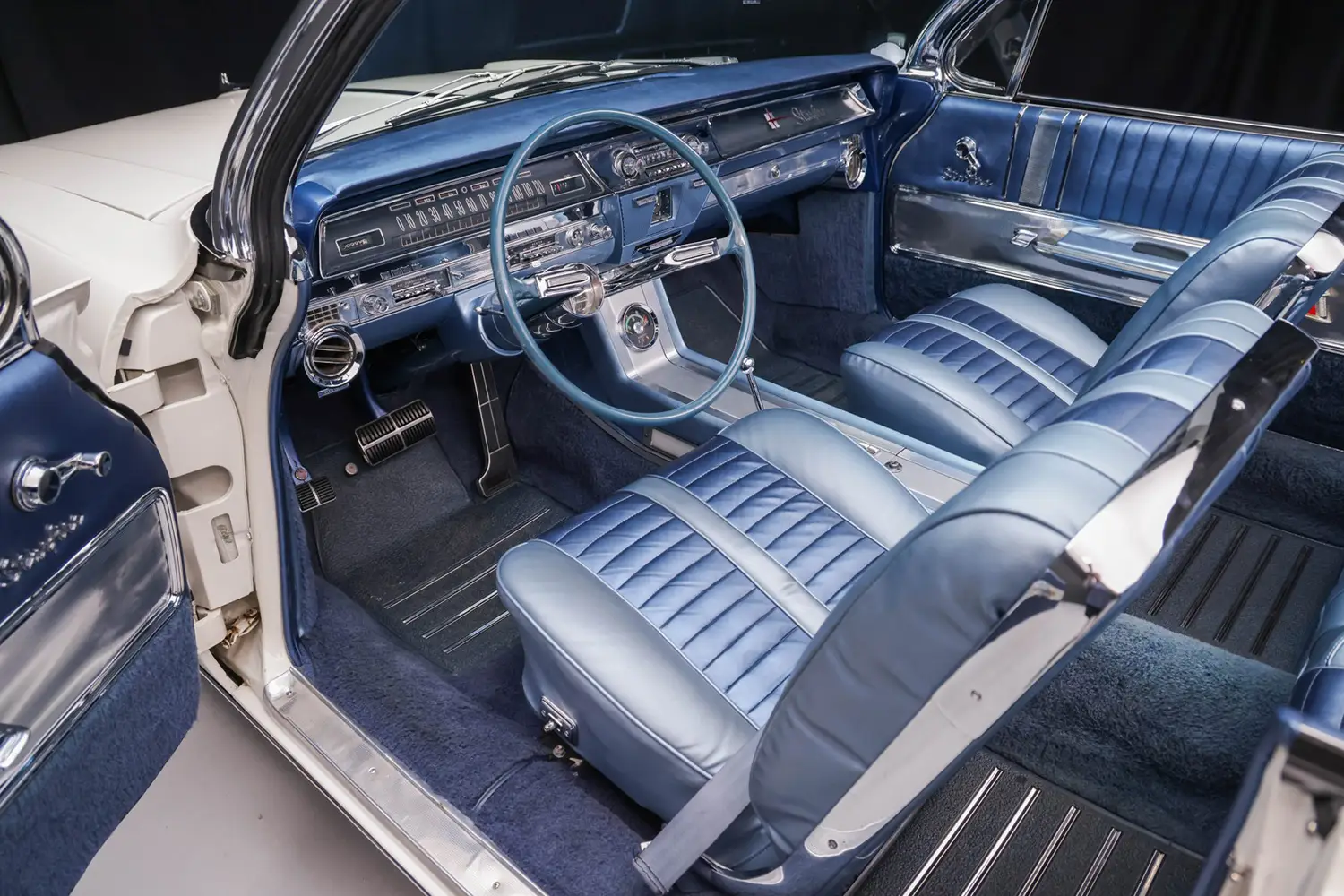 1962 Oldsmobile Starfire - Photo 8