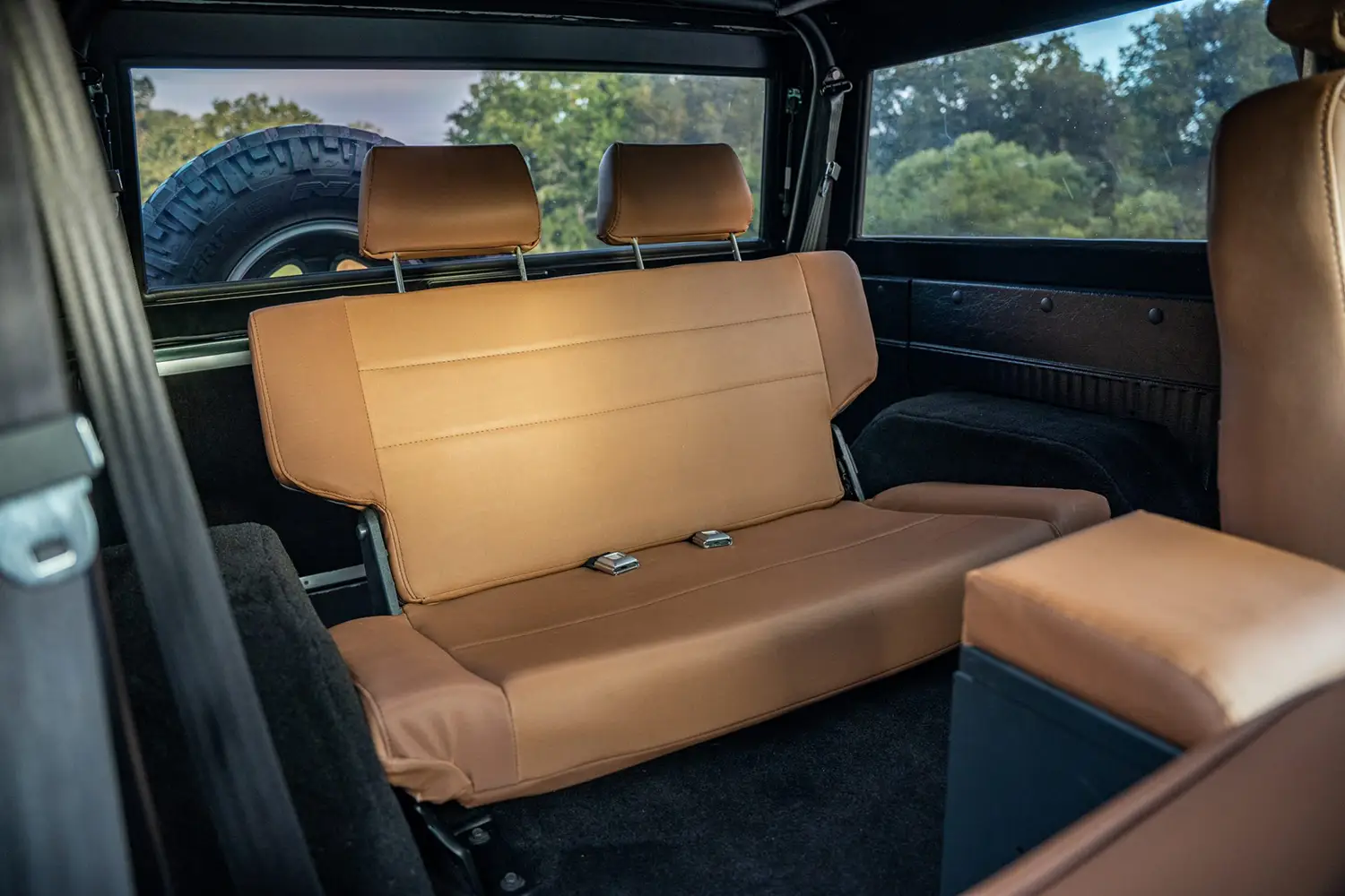 1973 Ford Bronco - Photo 8