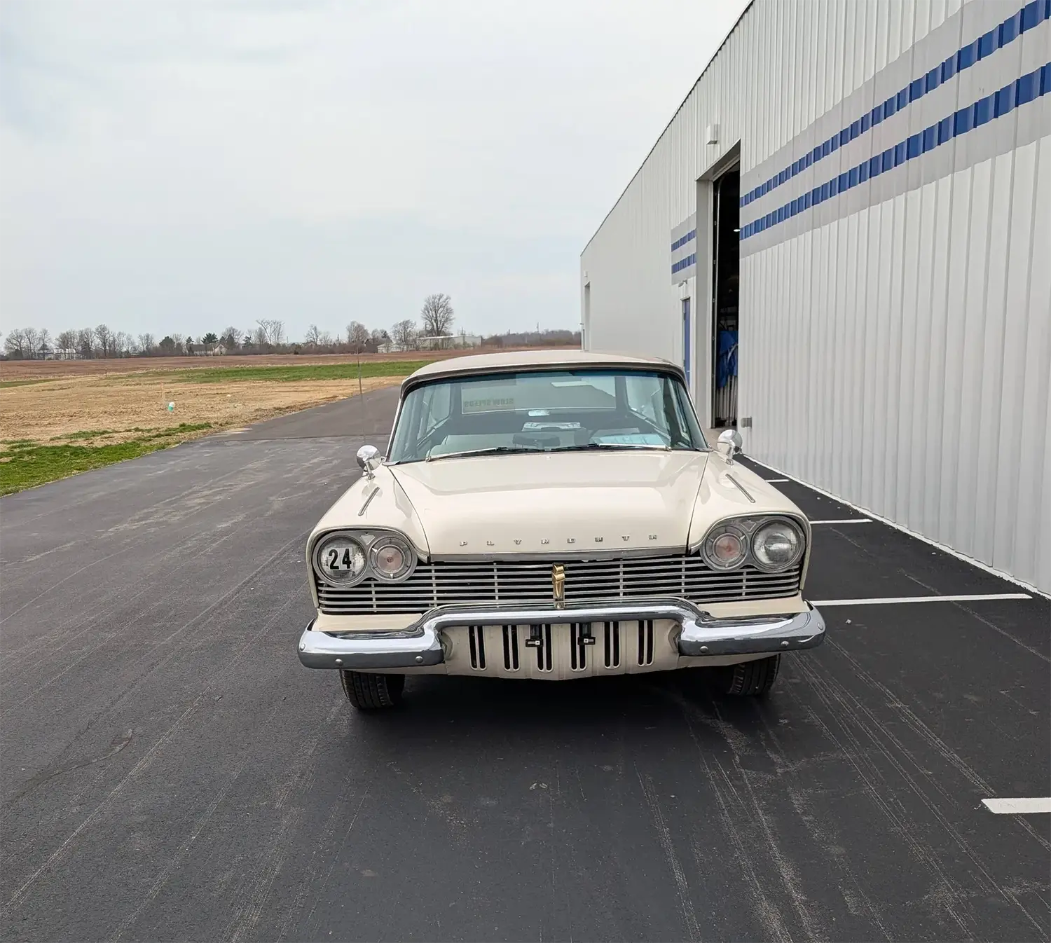 1957 Plymouth Suburban - Photo 5