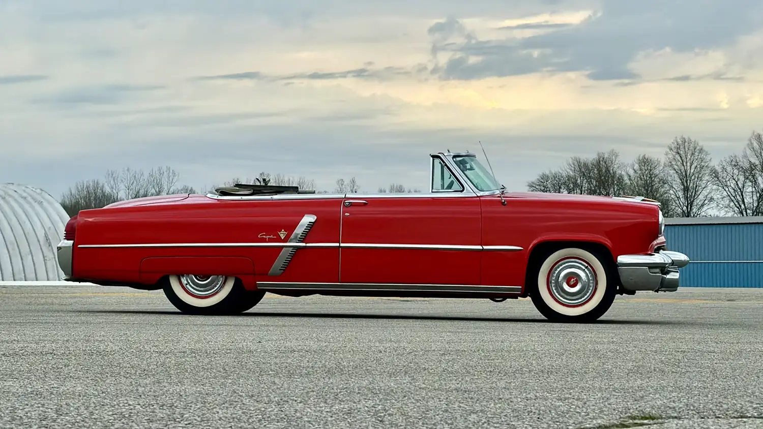1953 Lincoln Capri Convertible - Photo 2