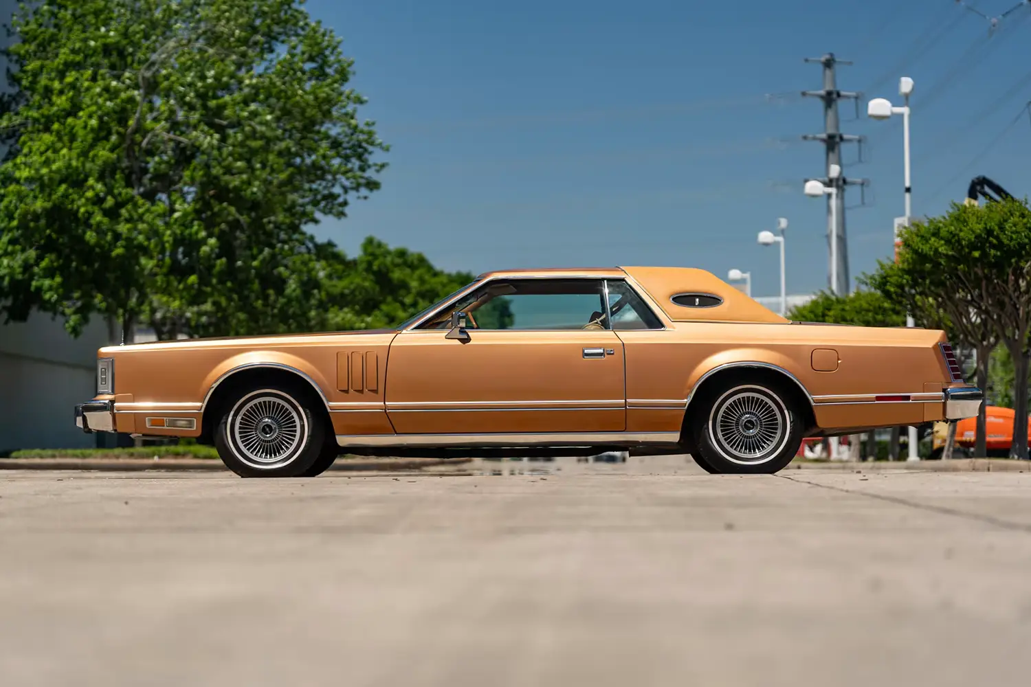 1978 Lincoln Continental Mark V