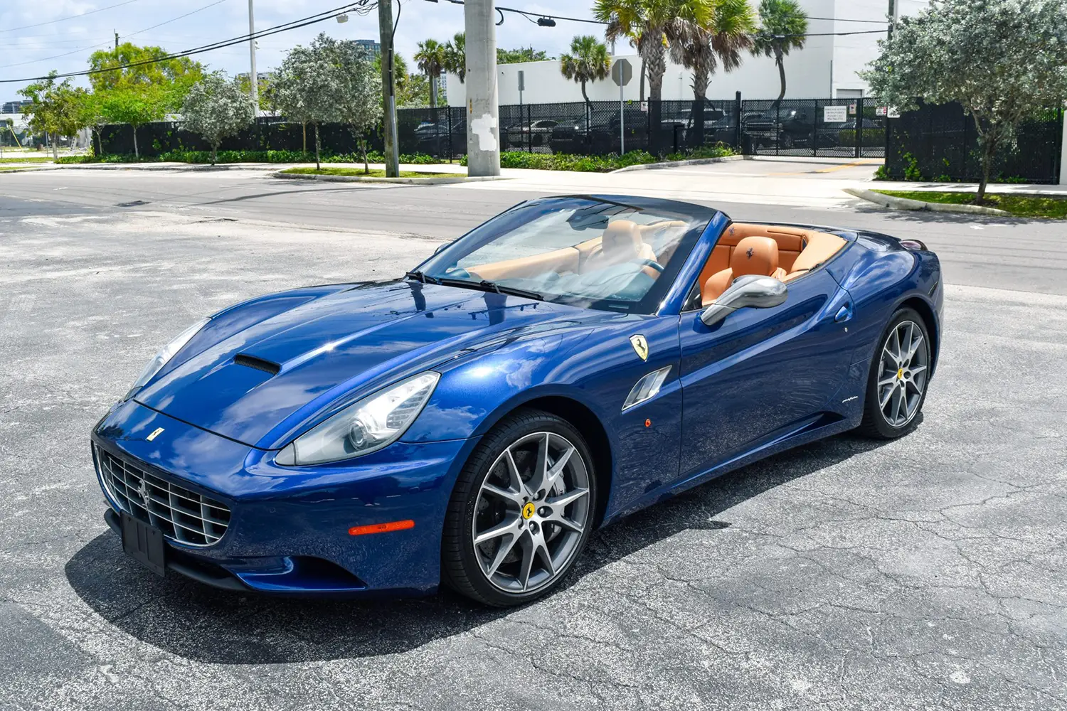 2012 Ferrari California - Photo 9