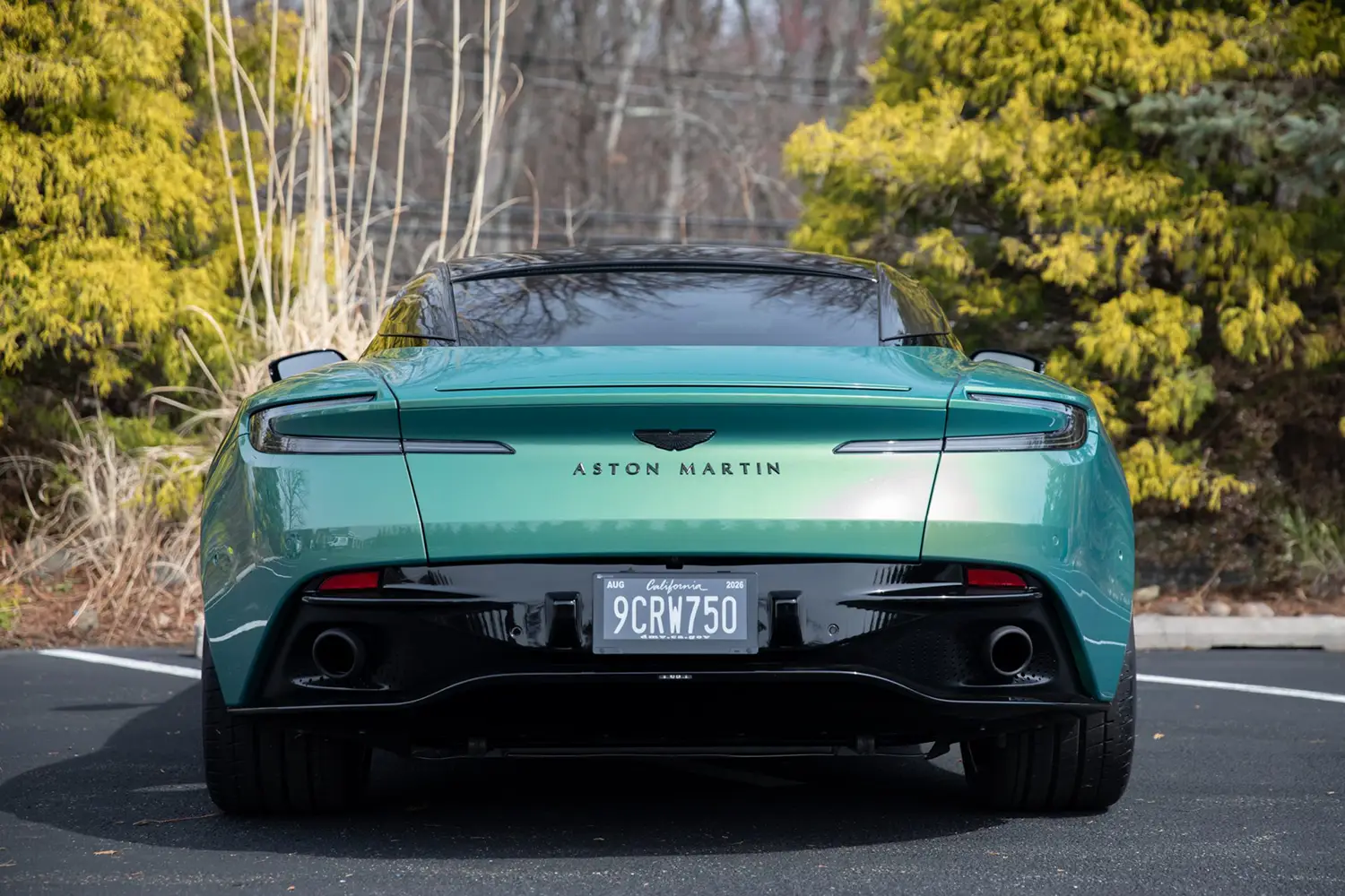 2022 Aston Martin DB11 V8