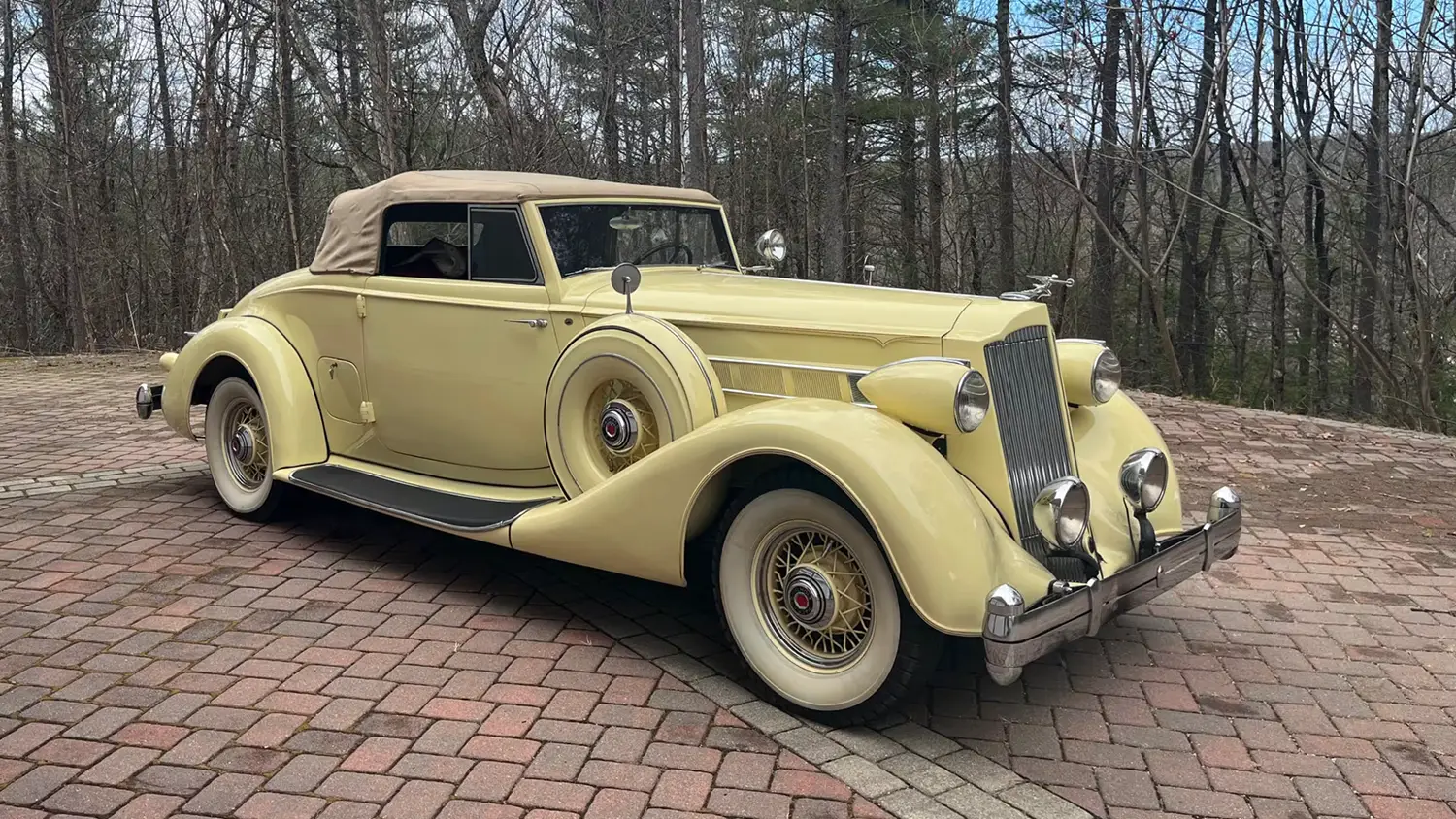 1936 Packard 1401 Eight Coupe Roadster