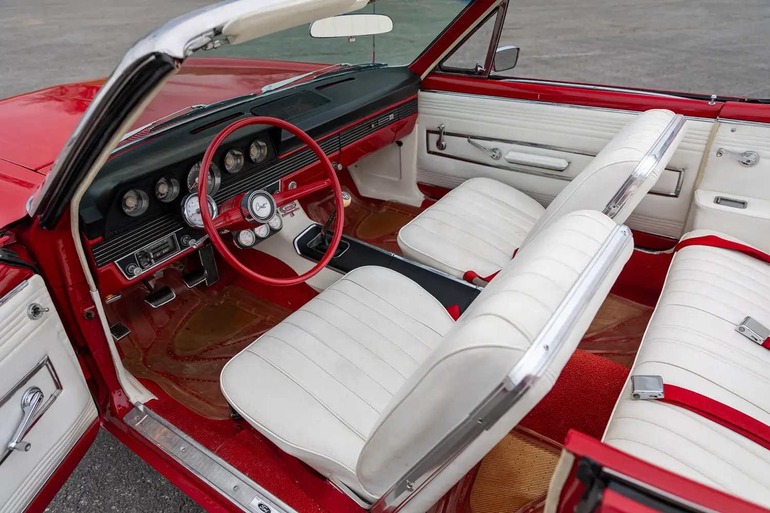 1966 Mercury Comet Cyclone GT Convertible - Photo 4