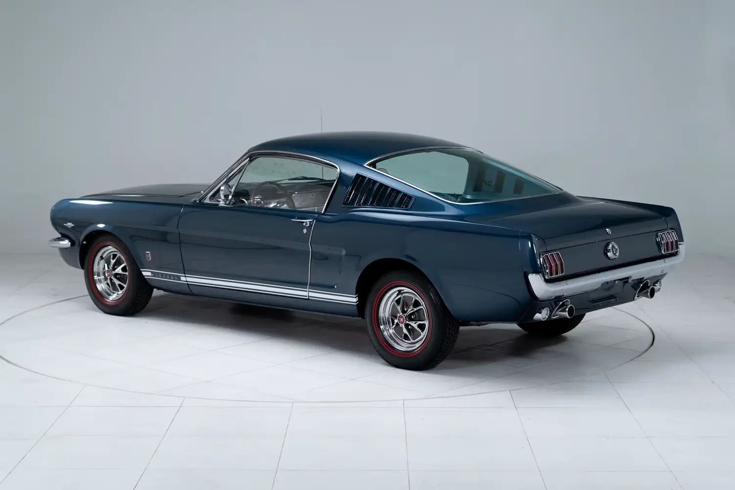 1965 Ford Mustang GT Fastback