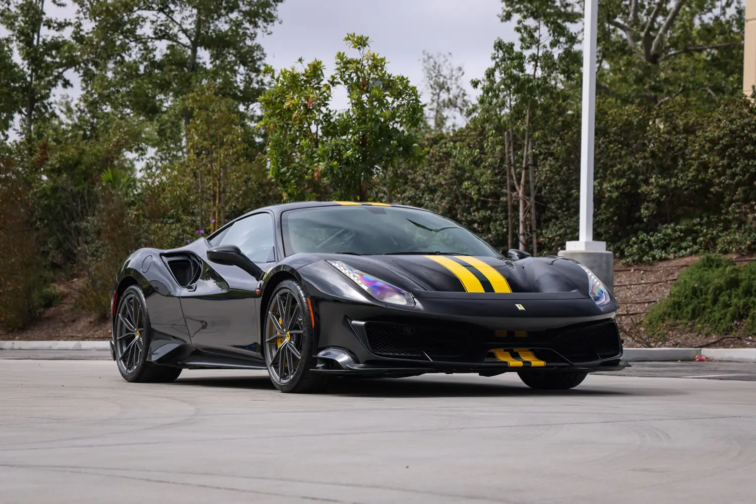 2019 Ferrari 488 Pista