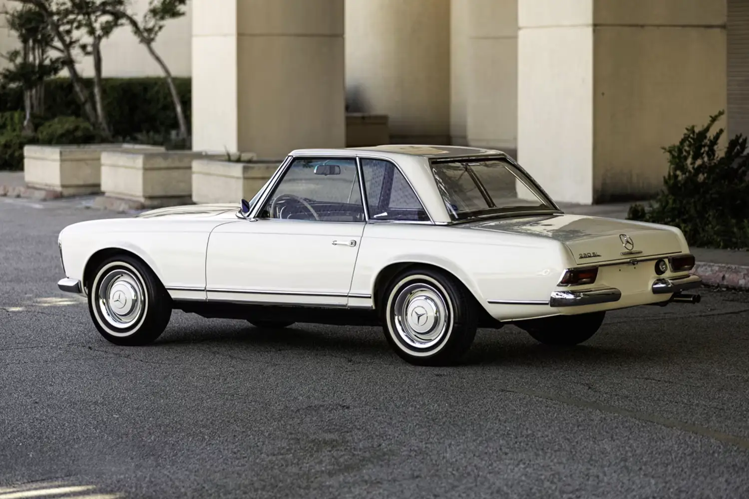 1964 Mercedes-Benz 230SL 1964 Mercedes-Benz 230SL