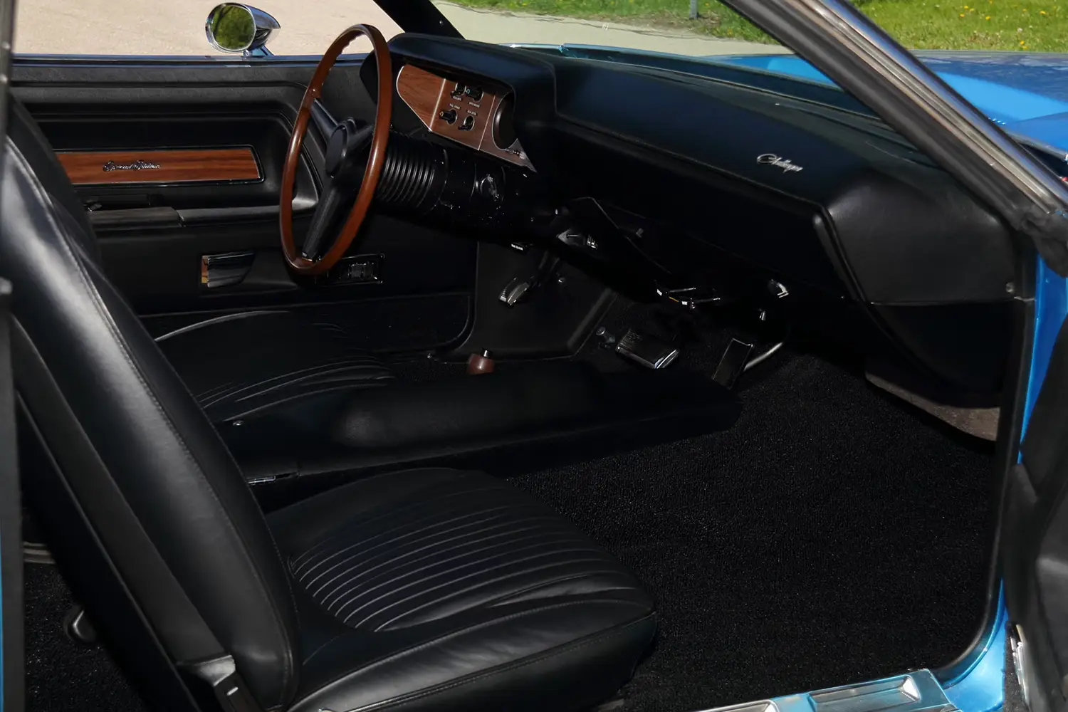 1970 Dodge Hemi Challenger R/T SE - Photo 4