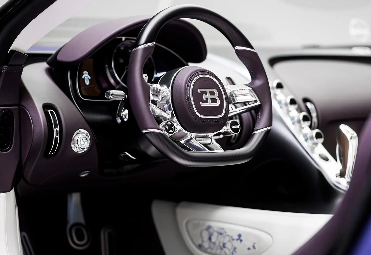 Bugatti W16 Mistral Caroline