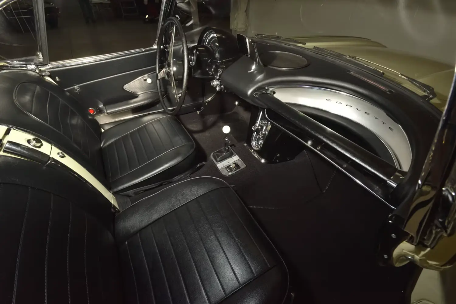 1959 Chevrolet Corvette Two Top Convertible