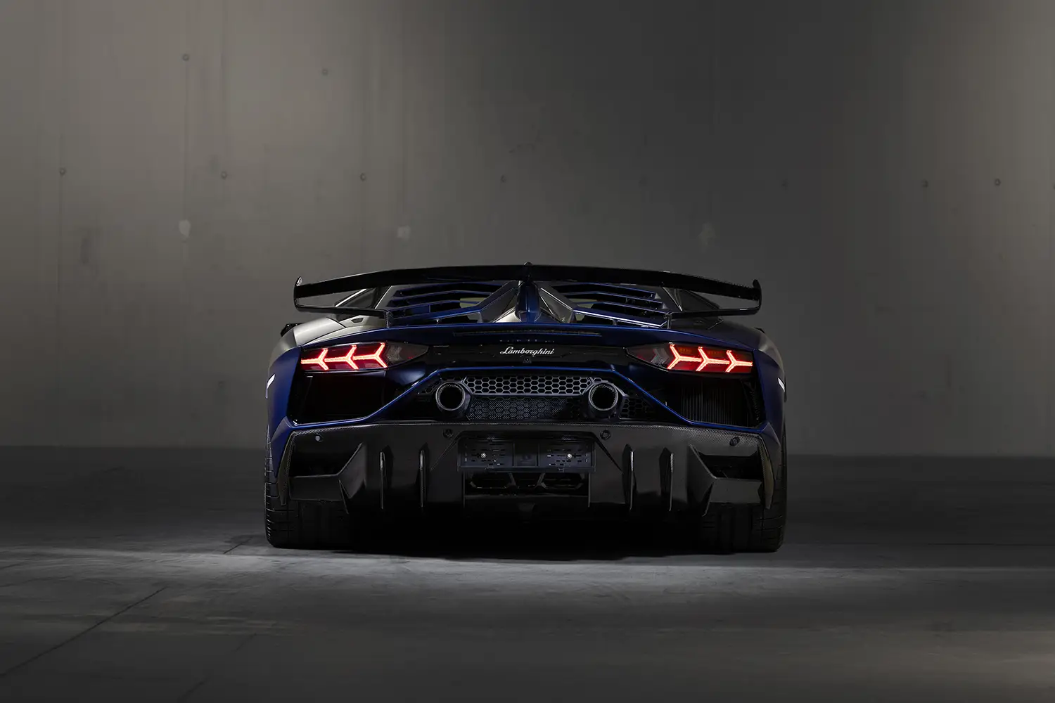 2020 Lamborghini Aventador SVJ