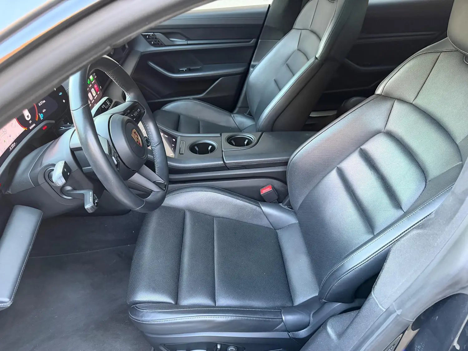 2020 Porsche Taycan Turbo