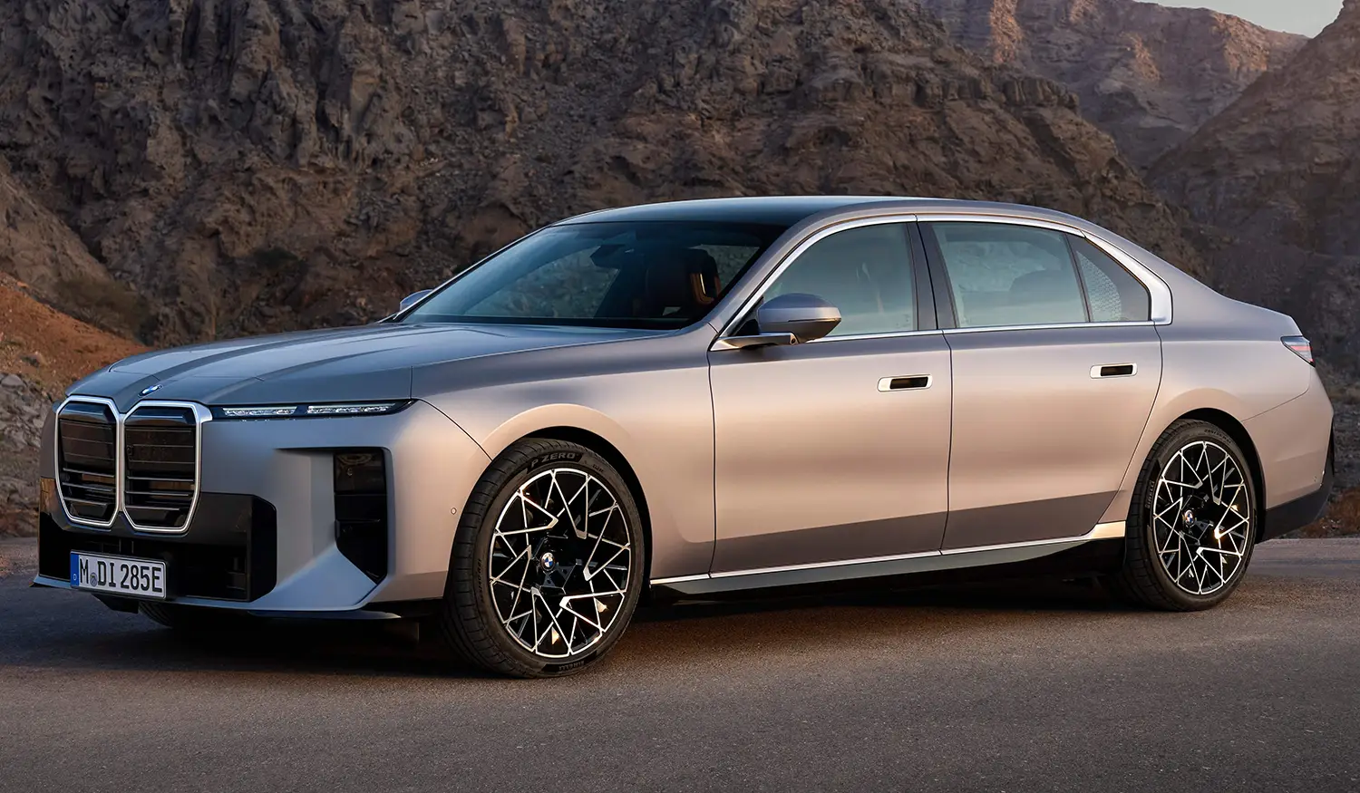 2027 BMW i7 - Photo 6