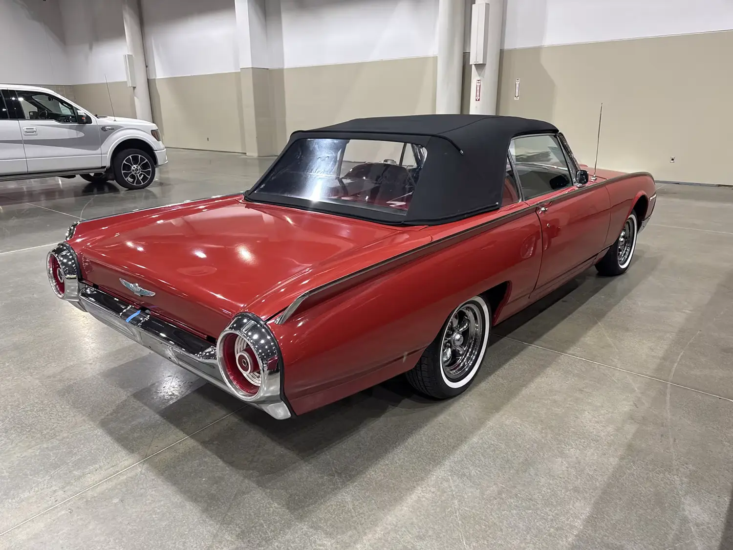 1962 Ford Thunderbird Convertible