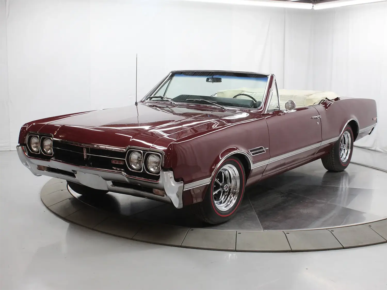 1966 Oldsmobile 442 convertible