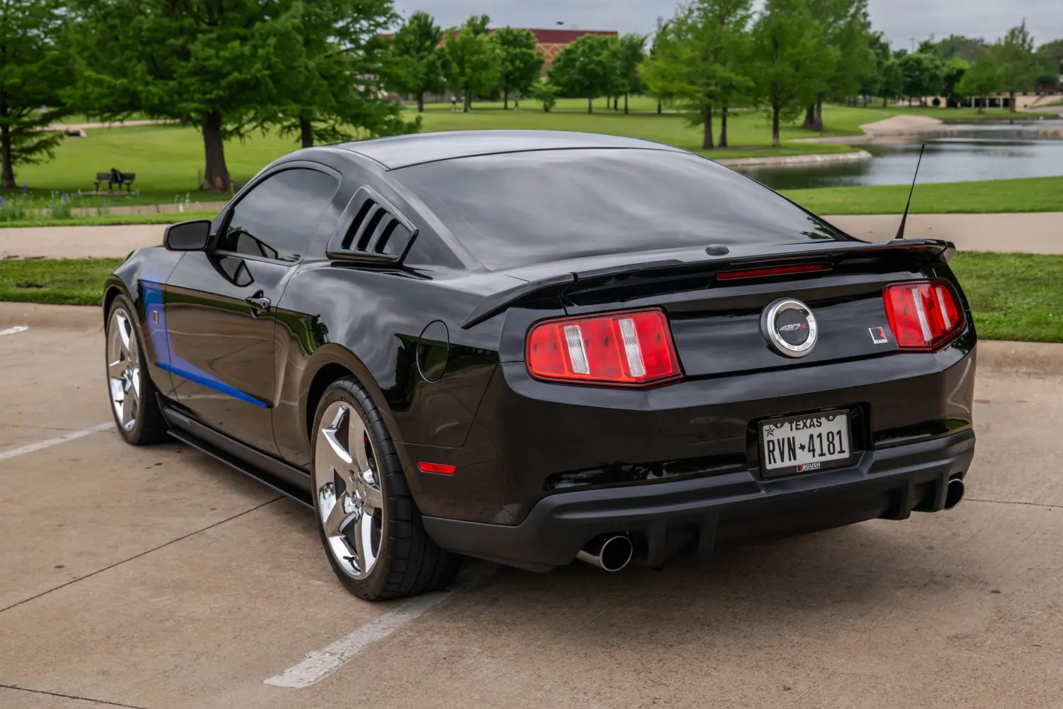 2010 Ford Mustang Roush 427R - Photo 8