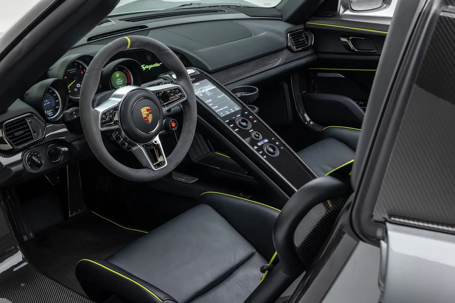 2015 Porsche 918 Spyder