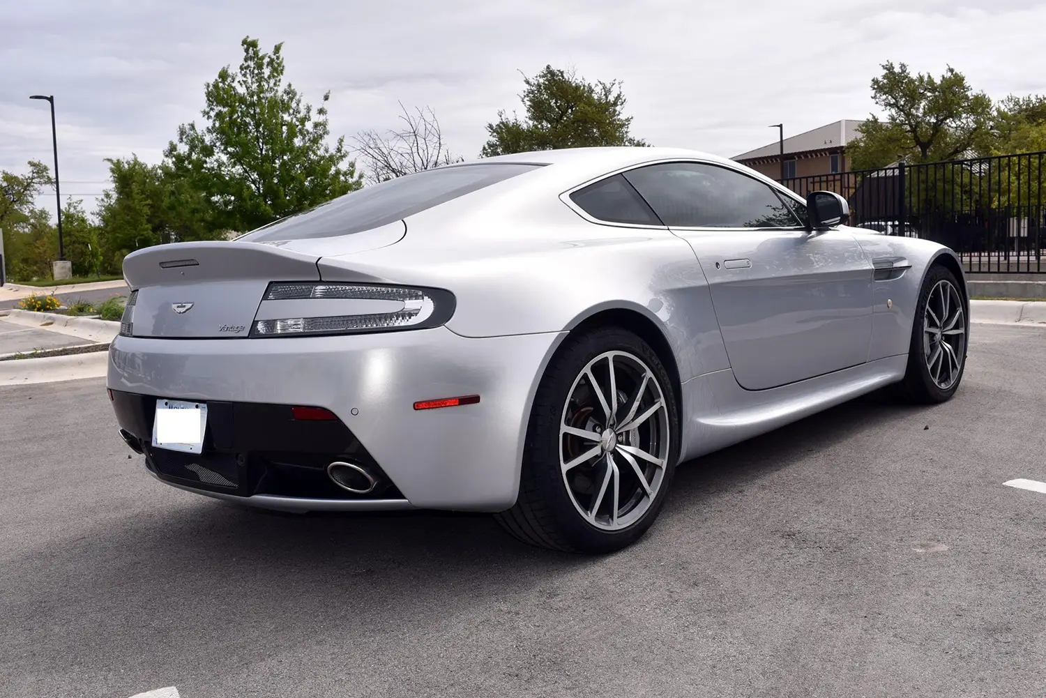 2012 Aston Martin V8 Vantage