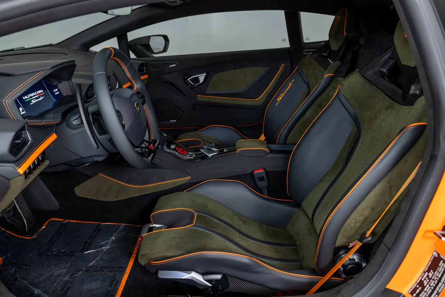 2024 Lamborghini Huracan Sterato