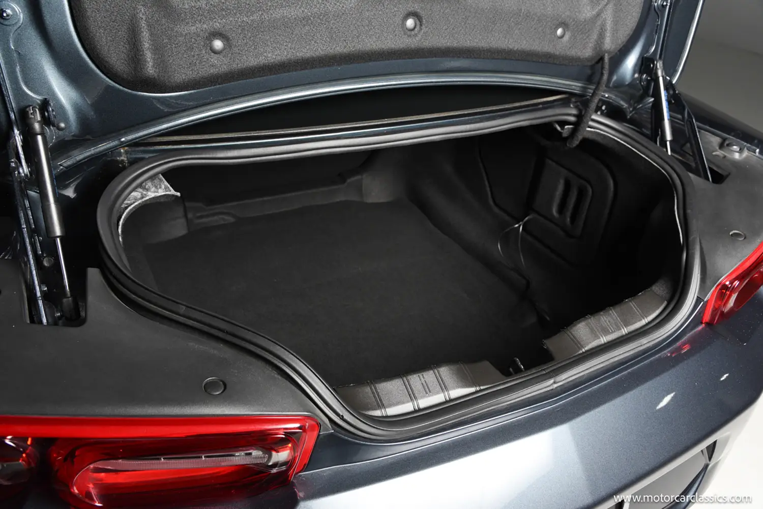 2021 Chevrolet Camaro LT1