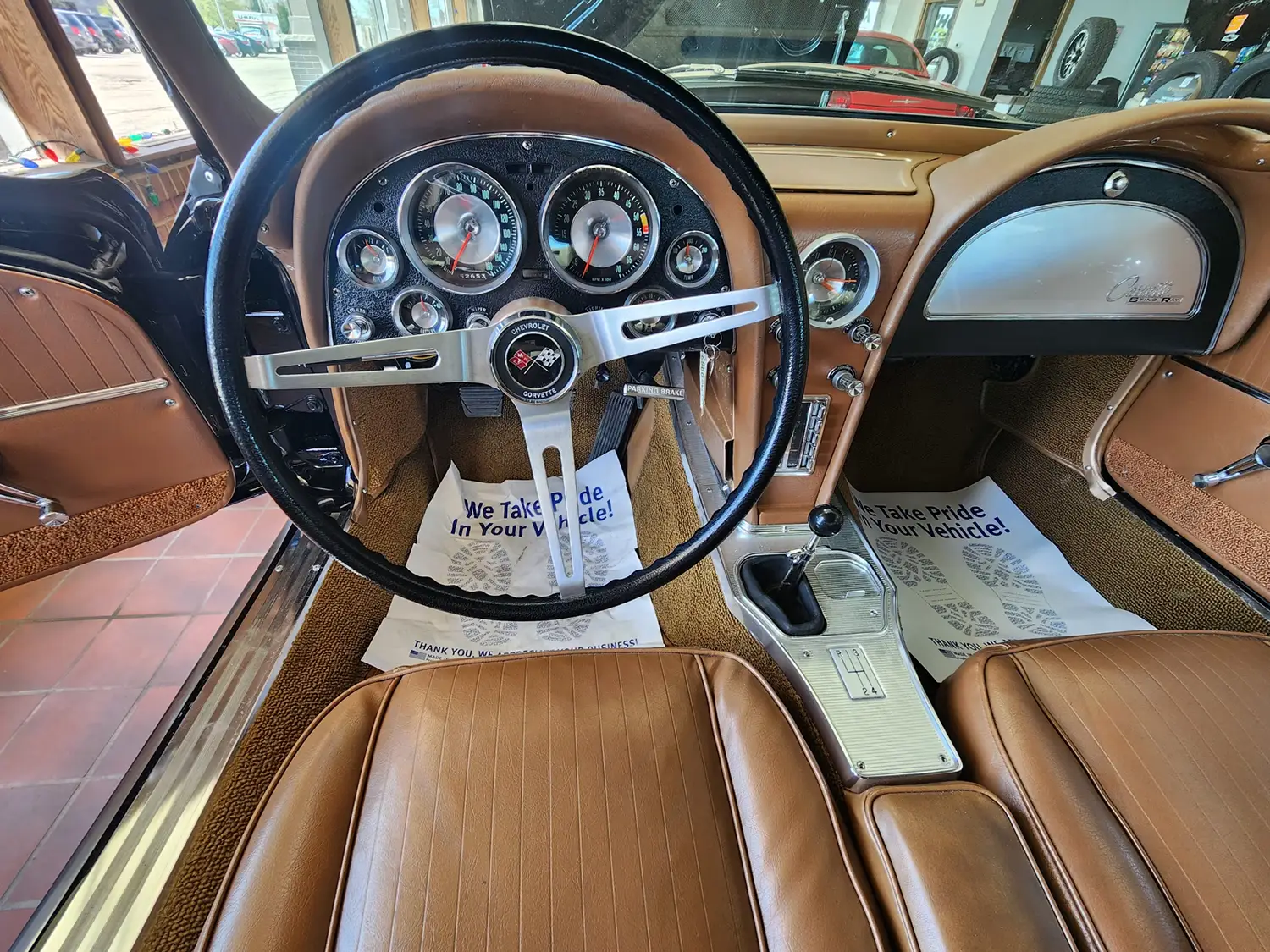 1963 Chevrolet Corvette Split Window Coupe - Photo 5