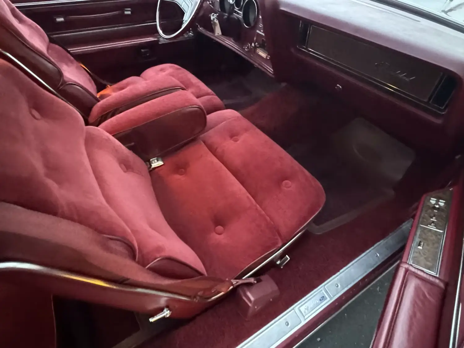 1976 Ford Thunderbird