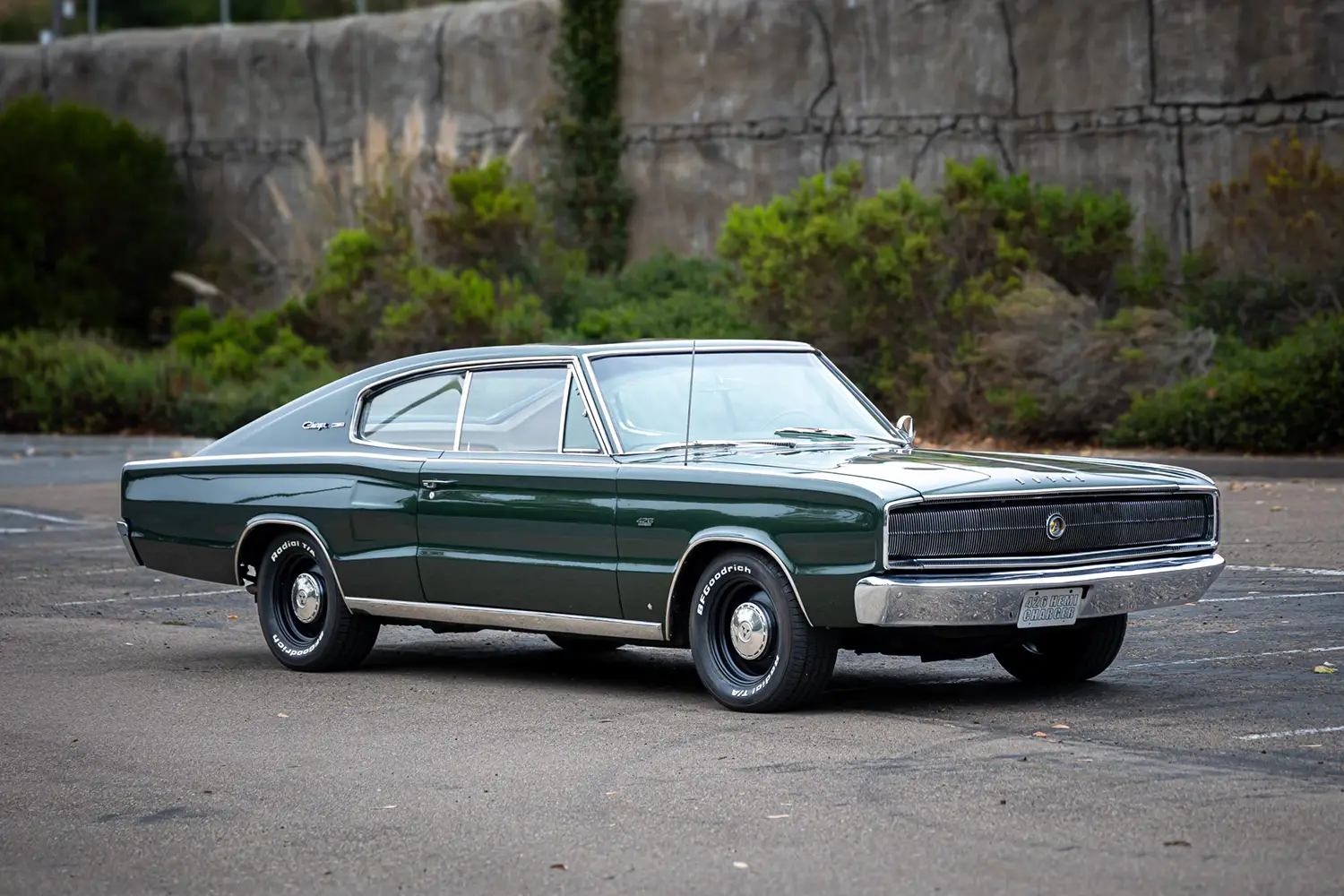 1966 Dodge Charger 426 Hemi 4-Speed - Photo 2
