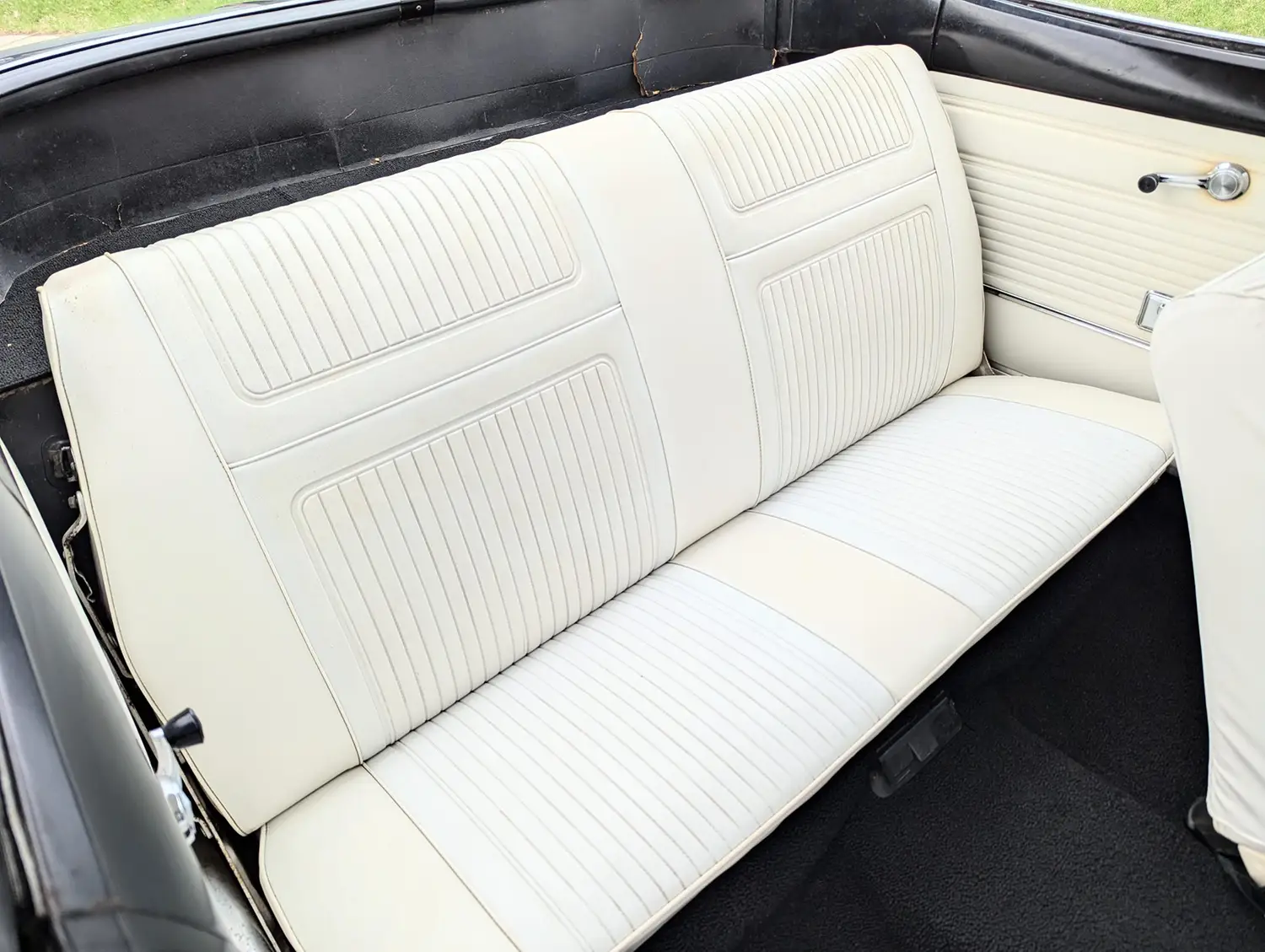 1965 Chevrolet Corvair Corsa - Photo 9