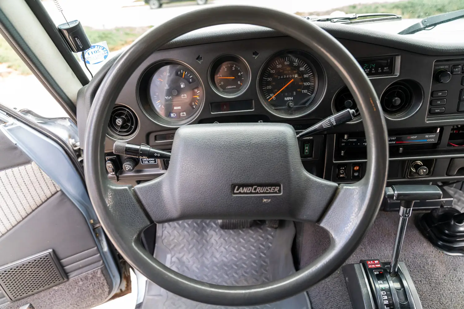1990 Toyota Land Cruiser FJ62 - Photo 9
