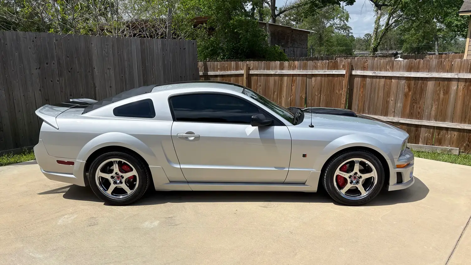 2007 Ford Mustang Roush Stage 2