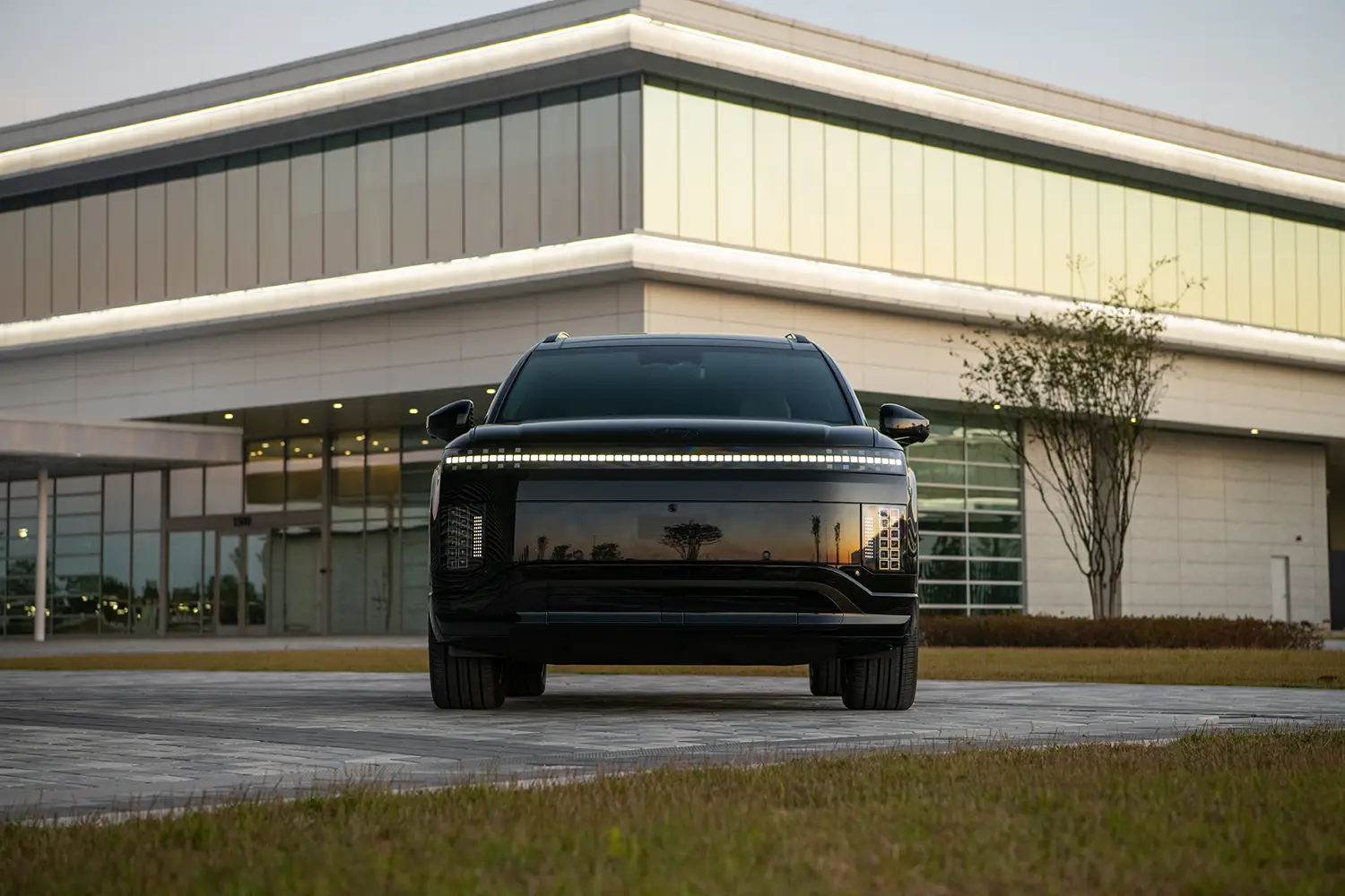 2027 Hyundai IONIQ 9 AWD Performance Calligraphy Black Ink - Photo 7