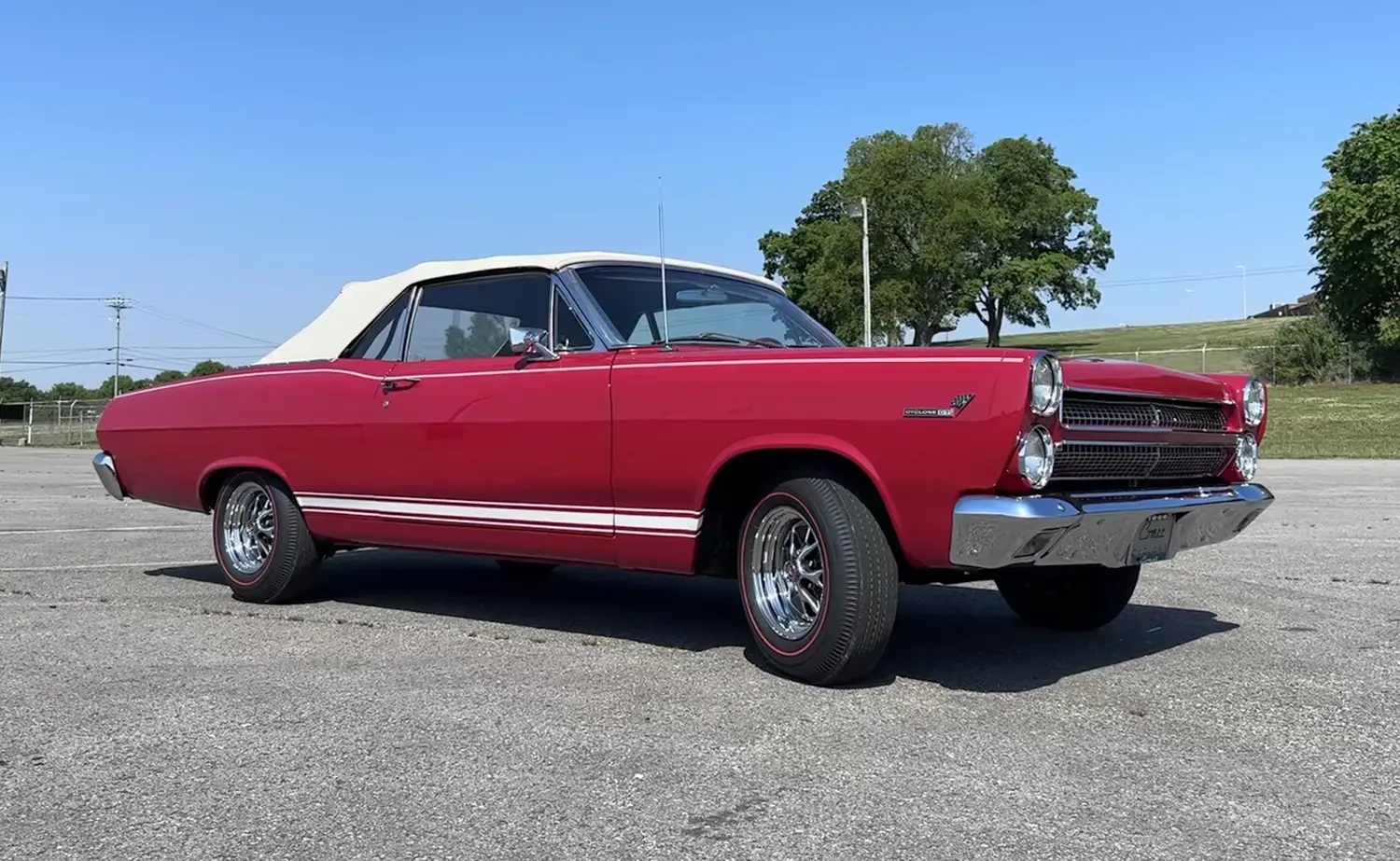 1966 Mercury Comet Cyclone GT Convertible - Photo 9