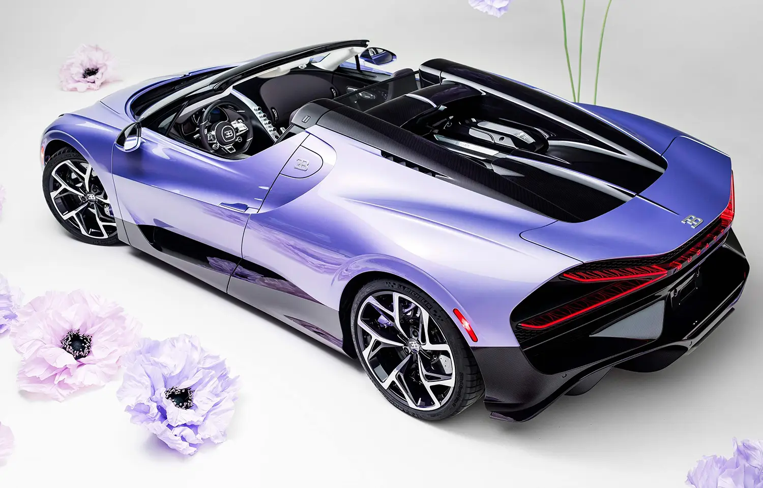 Bugatti W16 Mistral Caroline