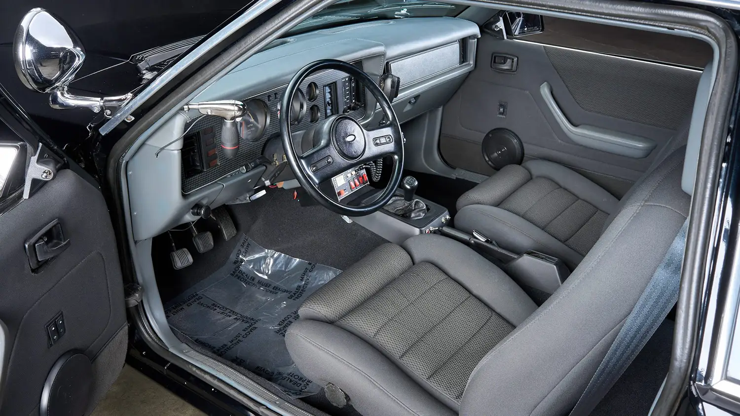 1985 Ford Mustang LX SSP