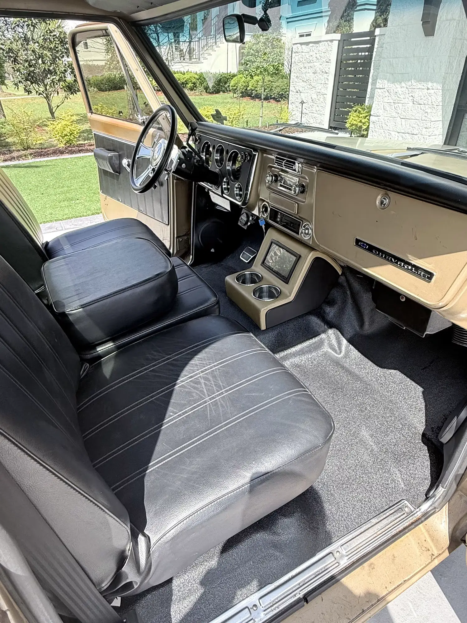 1968 Chevrolet C10 Custom Pickup