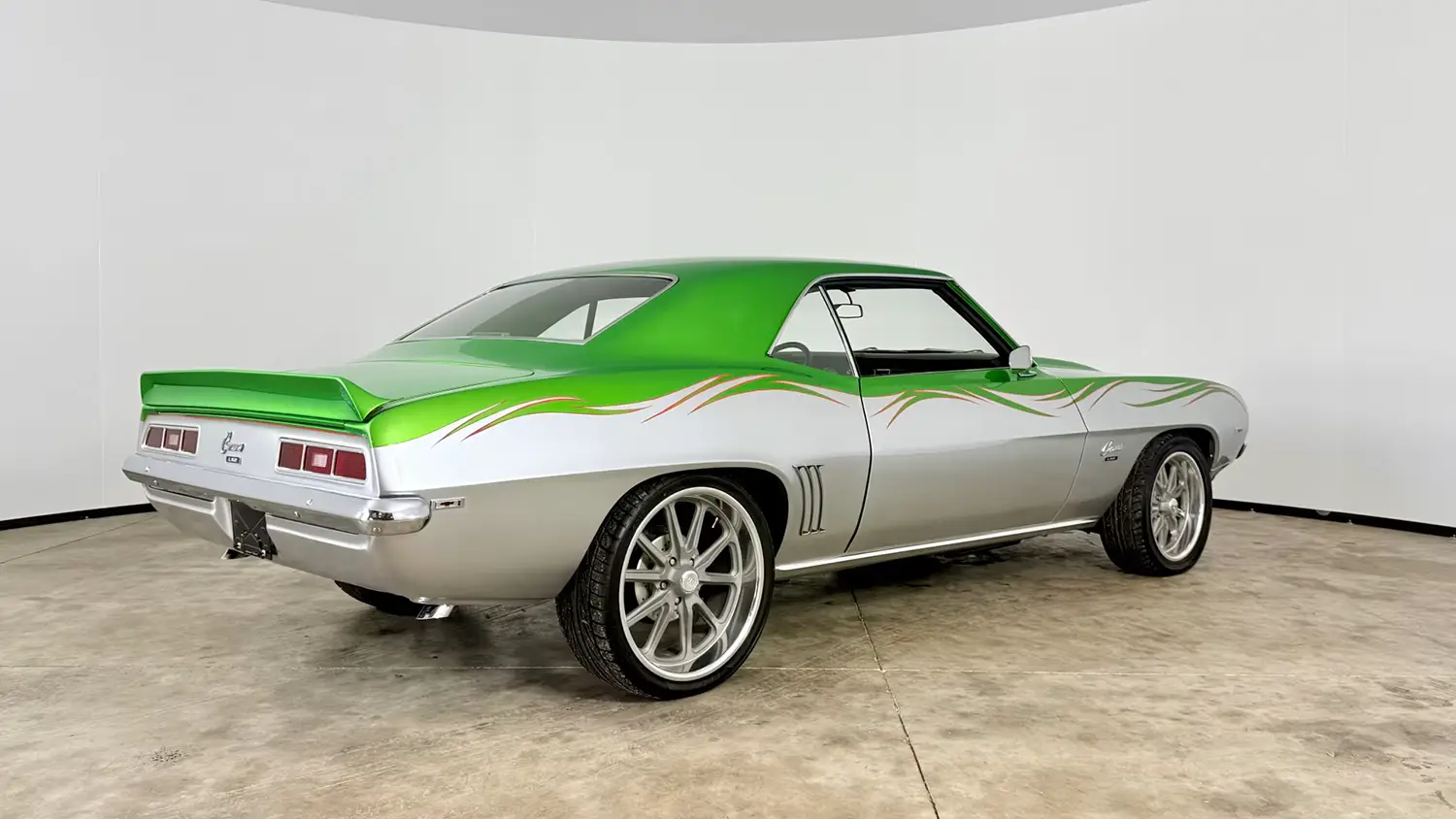 1969 Chevrolet Camaro Custom - Photo 10