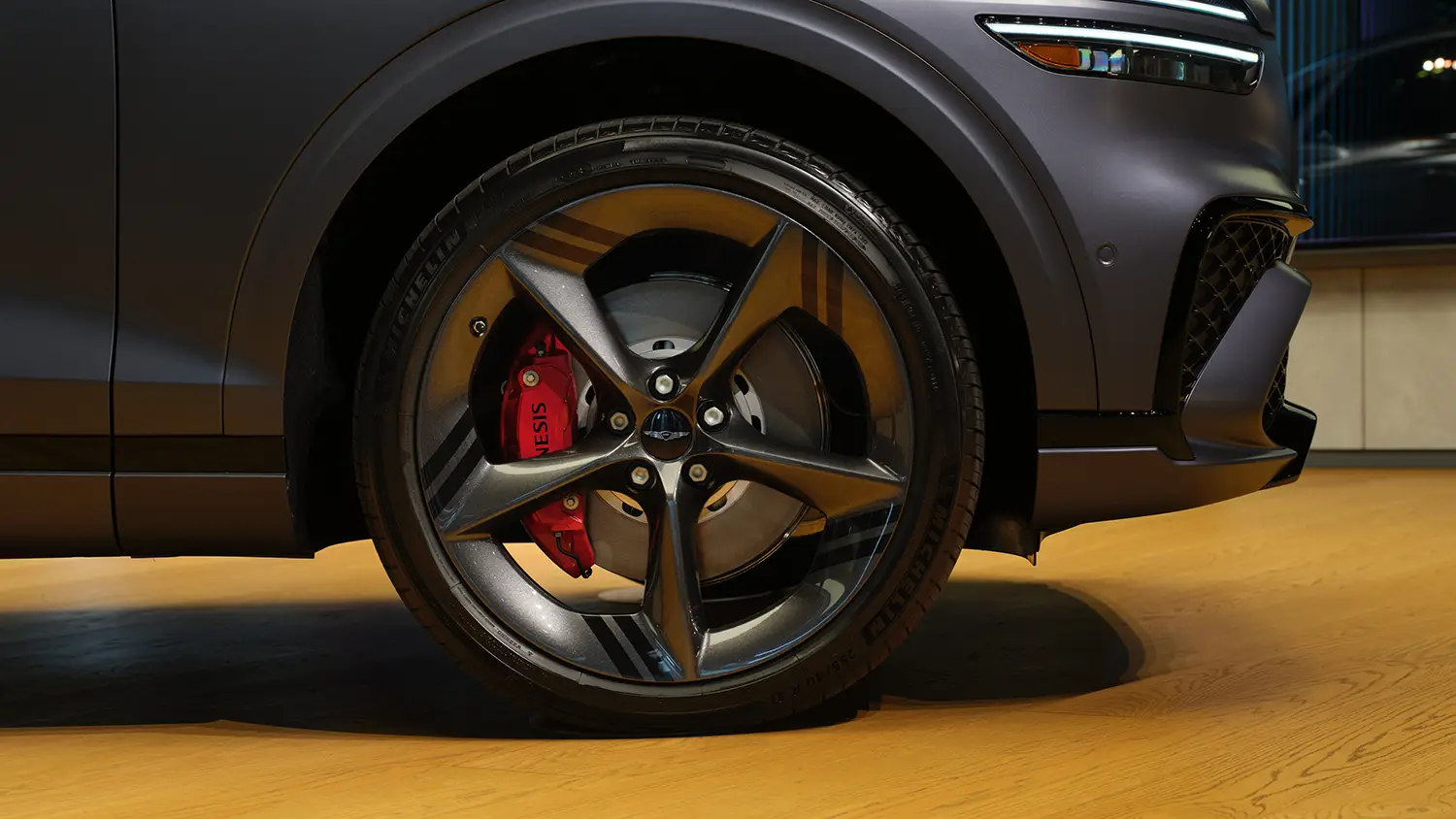 2027 Genesis GV70 Prestige Graphite 