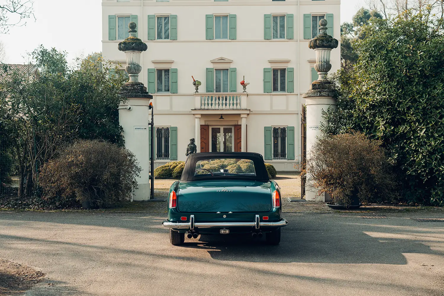 1961 Ferrari 250 GT Cabriolet Series II 1961 Ferrari 250 GT Cabriolet Series II